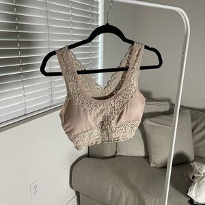 Lace Trimmed Women's Bralette - Cream